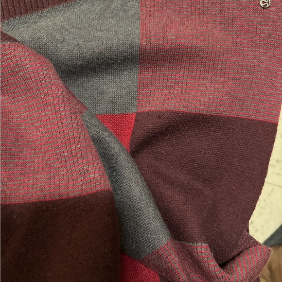 Lululemon shoulder wrap/ scarf - Picture 3 of 5